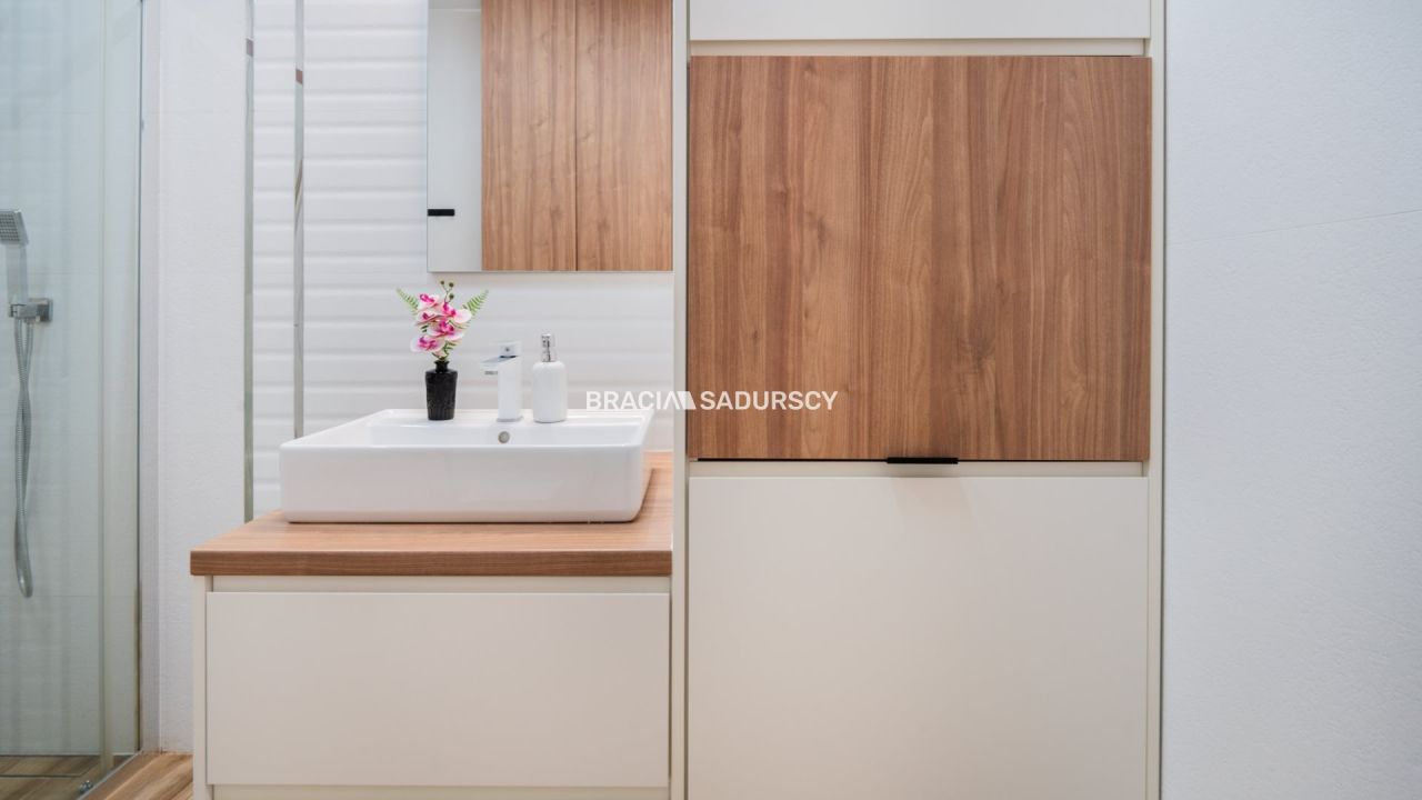 Mieszkanie 3-pokojowe Kraków Skotniki, ul. Antoniego Dobrowolskiego. Zdjęcie 8