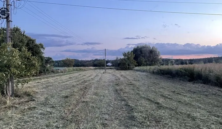 Działka rolno-budowlana Łęka