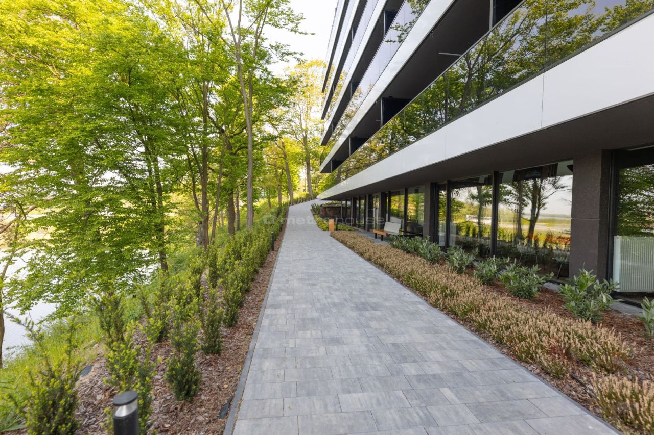 Mieszkanie 1-pokojowe Zegrze. Zdjęcie 8