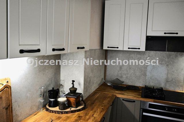 Mieszkanie 3-pokojowe Bydgoszcz Śródmieście. Zdjęcie 4