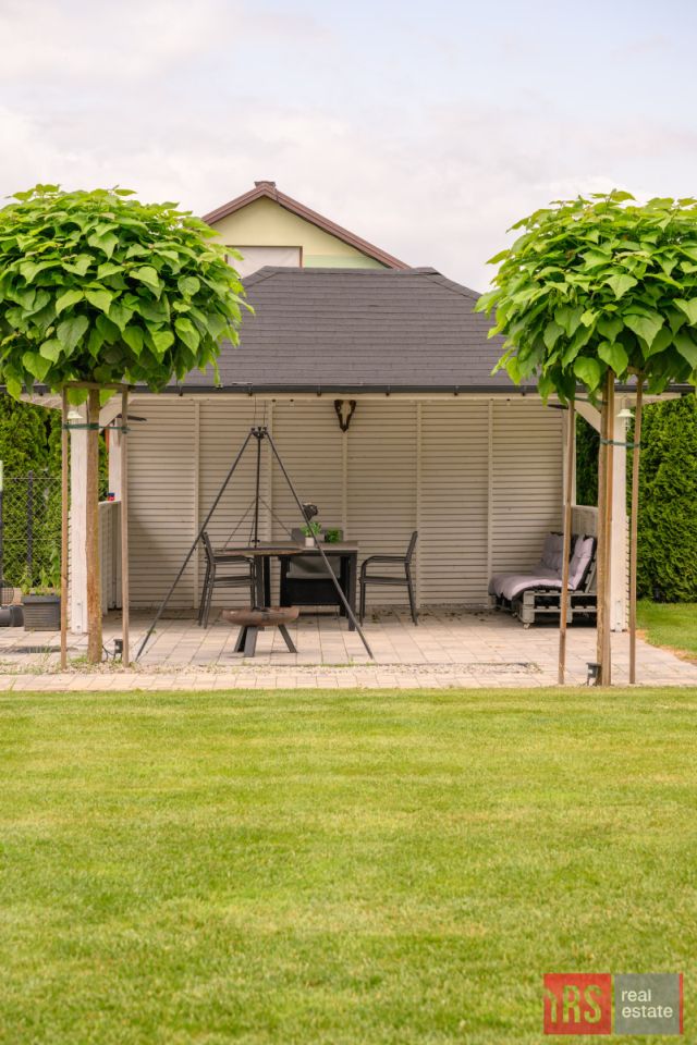 dom wolnostojący, 6 pokoi Górzno. Zdjęcie 3