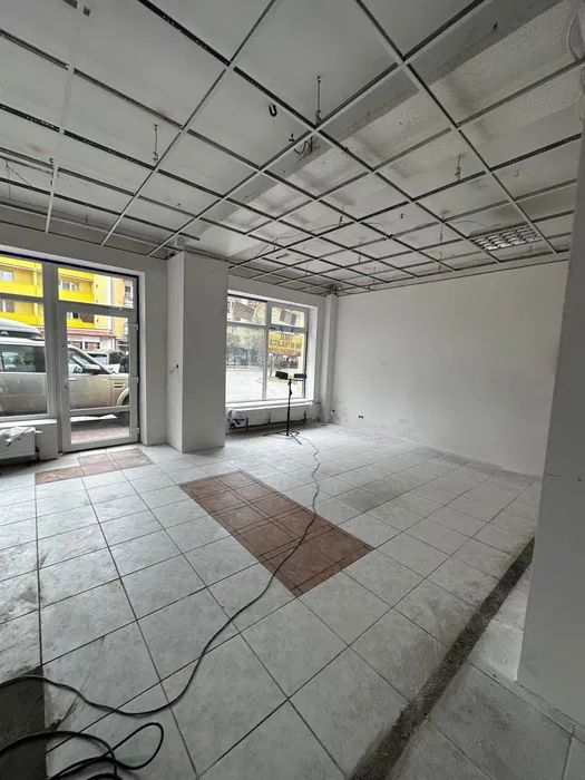 Lokal Tarnobrzeg, pl. Bartosza Głowackiego. Zdjęcie 5
