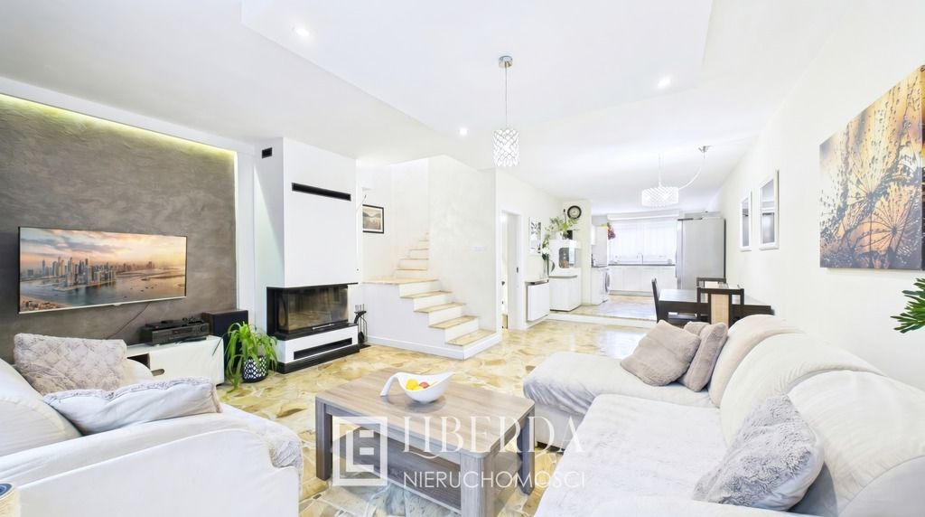 dom szeregowy, 4 pokoje Lublin Dziesiąta, ul. Jana Pocka. Zdjęcie 1