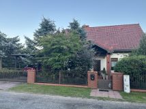 dom wolnostojący, 5 pokoi Jenin, ul. Sosnowa. Zdjęcie 1