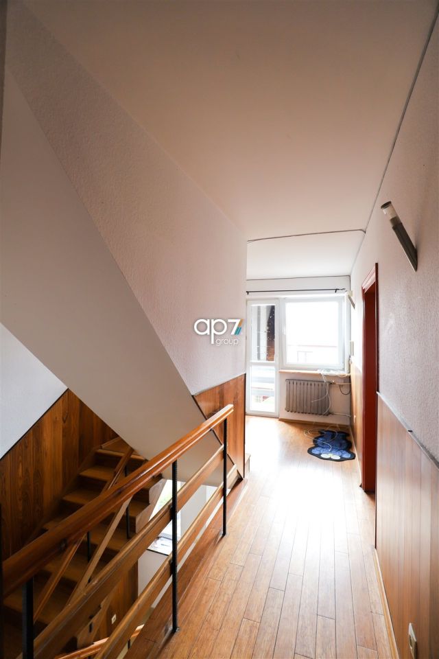 dom szeregowy, 9 pokoi Kraków Prądnik Biały, ul. Nad Sudołem. Zdjęcie 14