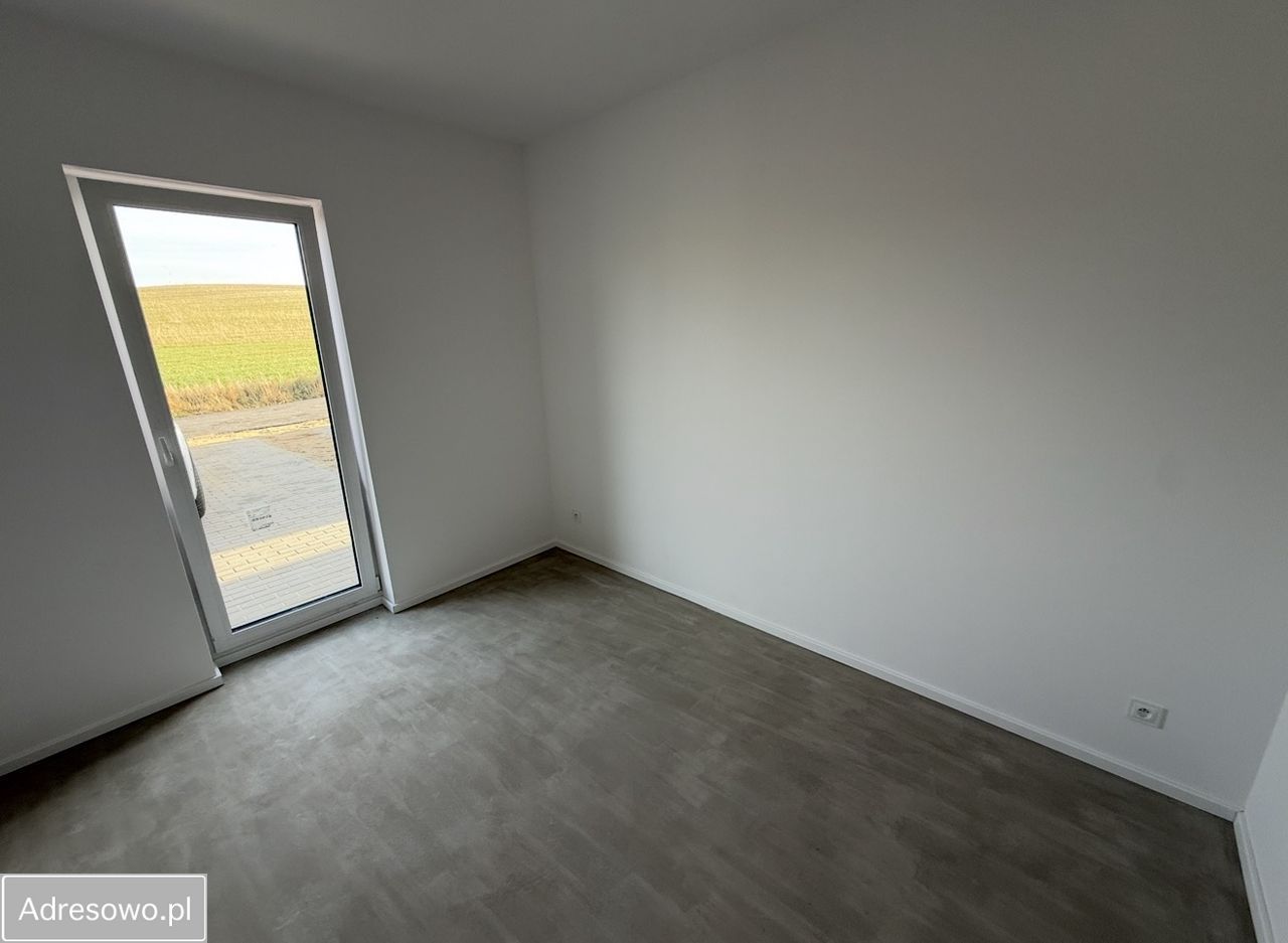 bliźniak, 5 pokoi Kczewo Młynek. Zdjęcie 2