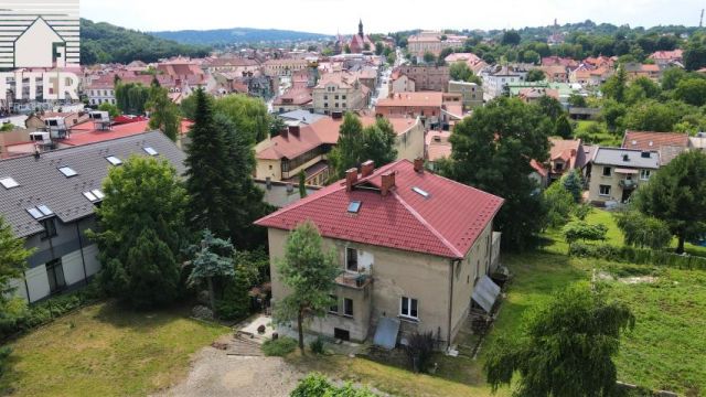 kamienica, 10 pokoi Bochnia, pl. Gazaris. Zdjęcie 1