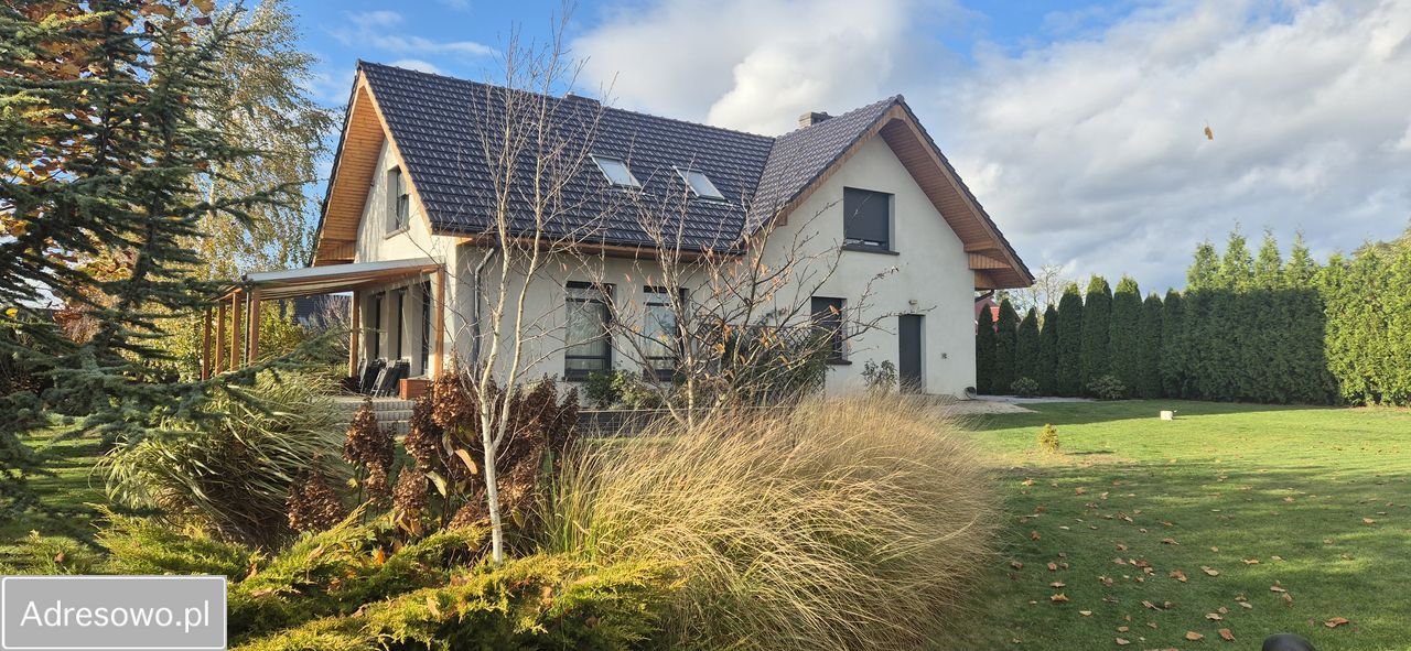 dom wolnostojący, 5 pokoi Oleśniczka. Zdjęcie 2