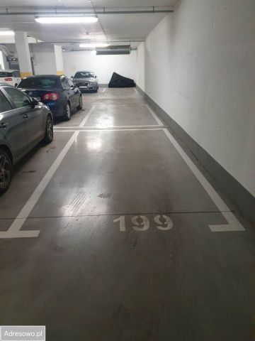 Garaż/miejsce parkingowe Wrocław Gądów Mały, ul. Jerzego Bajana. Zdjęcie 1