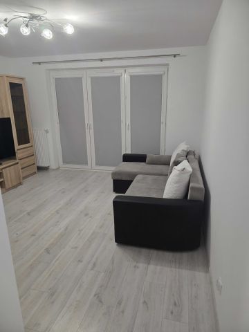 Mieszkanie 3-pokojowe Gdańsk Jasień. Zdjęcie 1