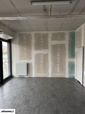 Lokal Gdynia Chwarzno-Wiczlino, ul. Leona Staniszewskiego. Zdjęcie 1