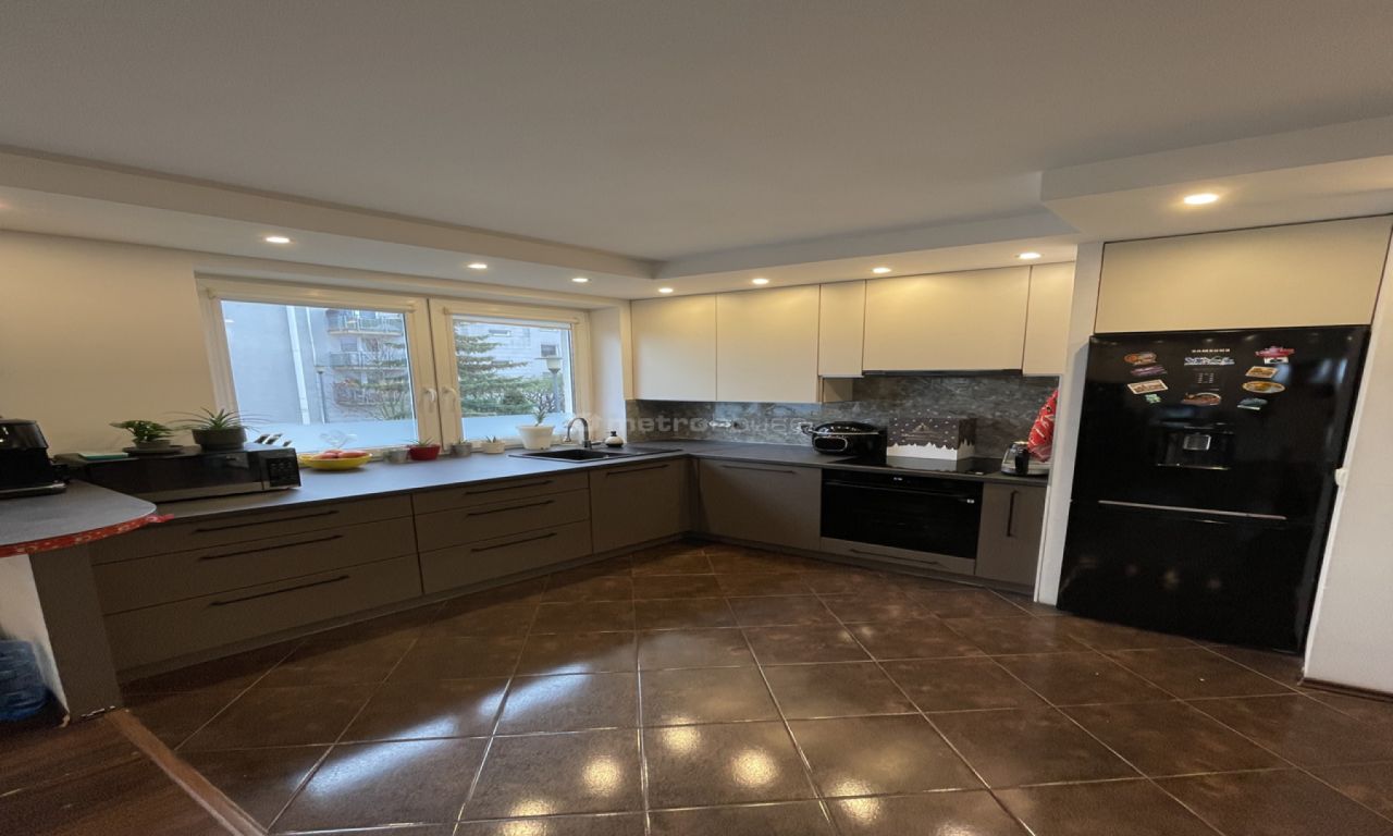 Mieszkanie 3-pokojowe Warszawa Targówek. Zdjęcie 4