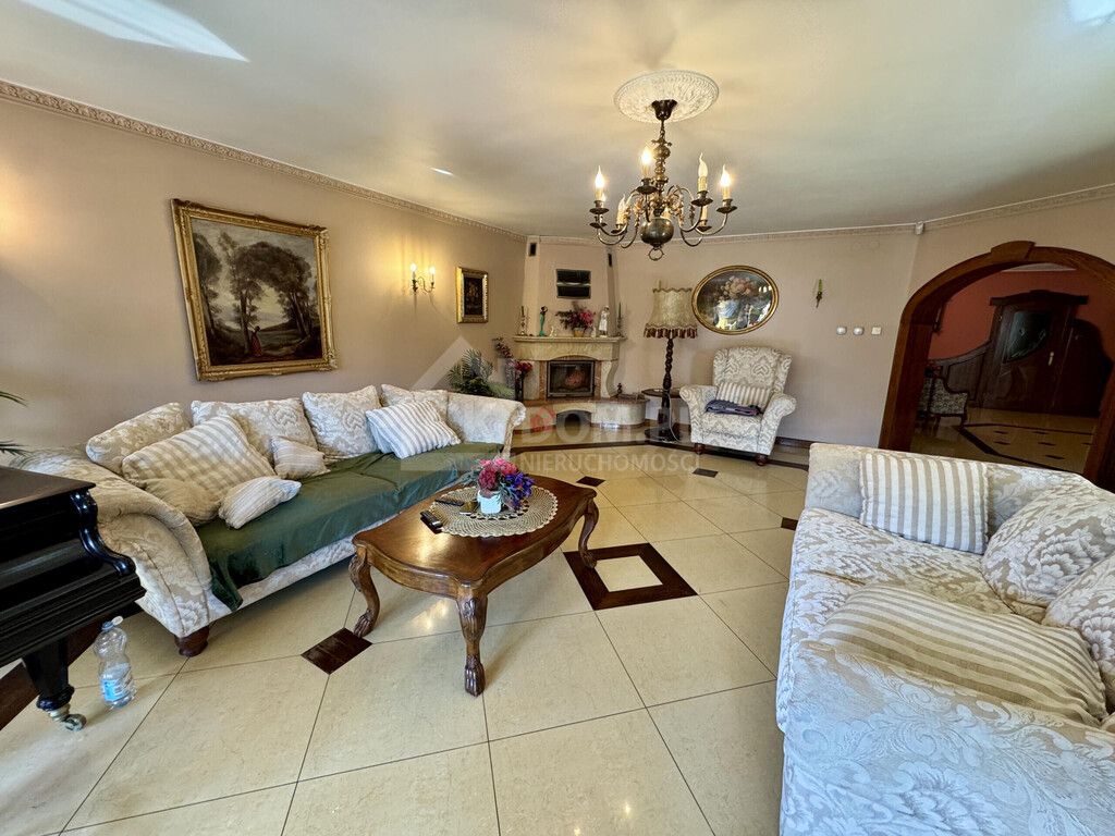 dom wolnostojący, 9 pokoi Starachowice. Zdjęcie 8