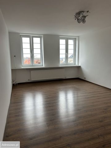 Mieszkanie 3-pokojowe Bielsko-Biała Śródmieście. Zdjęcie 1