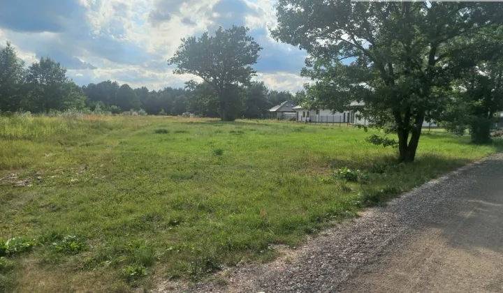 Działka budowlana Skrzeszew, ul. Juliusza Słowackiego