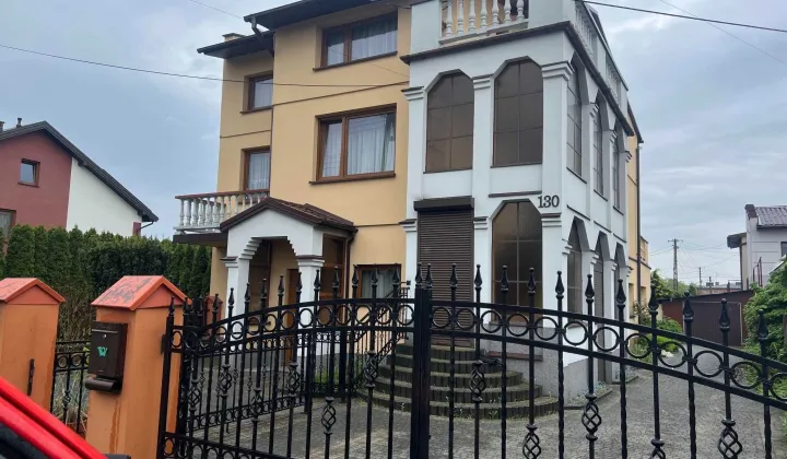 dom wolnostojący, 6 pokoi Zelów