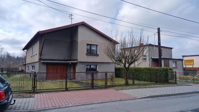 dom wolnostojący, 7 pokoi Kuźnia Raciborska. Zdjęcie 1