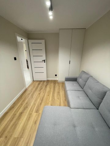 Mieszkanie 3-pokojowe Ostrowiec Świętokrzyski Centrum, os. Ogrody. Zdjęcie 10