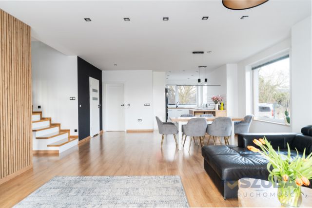 dom wolnostojący, 6 pokoi Brwinów, ul. Helenowska. Zdjęcie 8