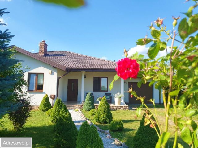 dom wolnostojący, 4 pokoje Horodyszcze. Zdjęcie 1