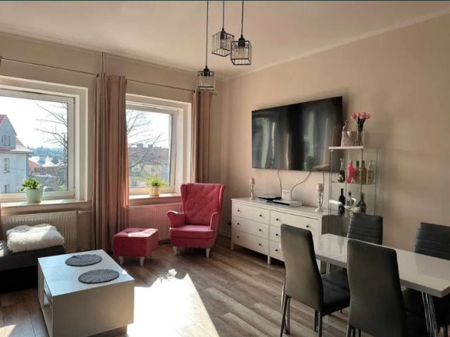 Mieszkanie 3-pokojowe Krosnowice, ul. Fabryczna. Zdjęcie 1