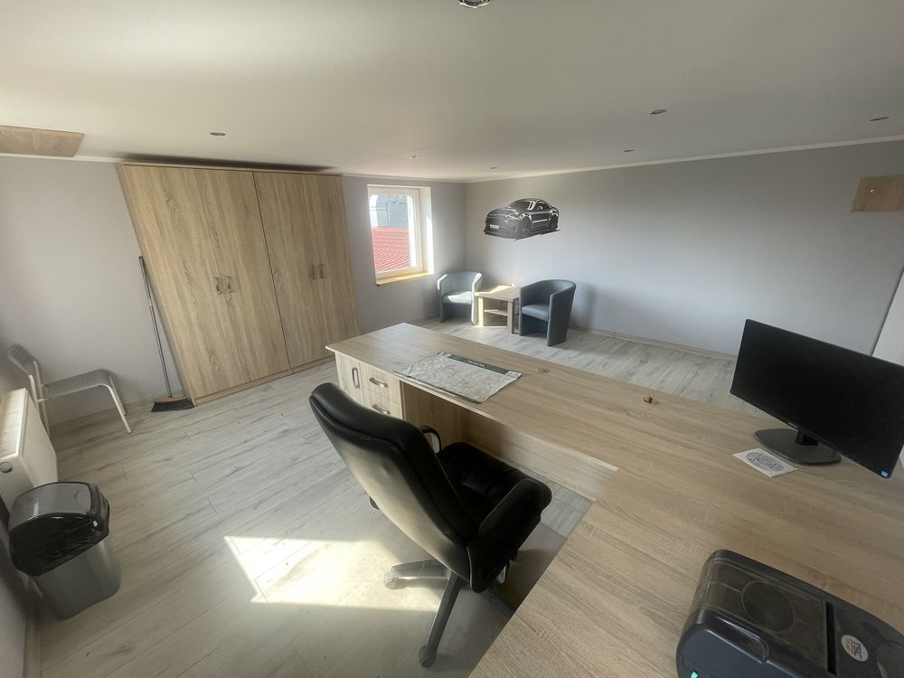 Hala/magazyn Barciany. Zdjęcie 4