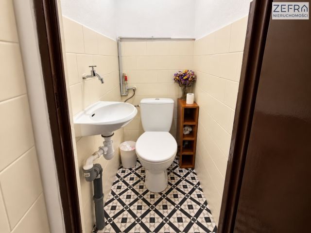 Lokal Kraków Zwierzyniec. Zdjęcie 6