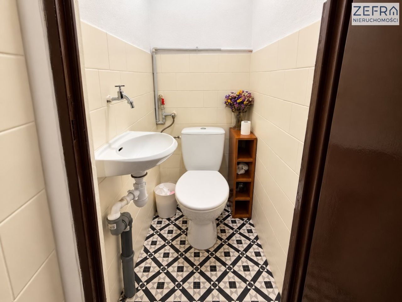 Lokal Kraków Zwierzyniec. Zdjęcie 6