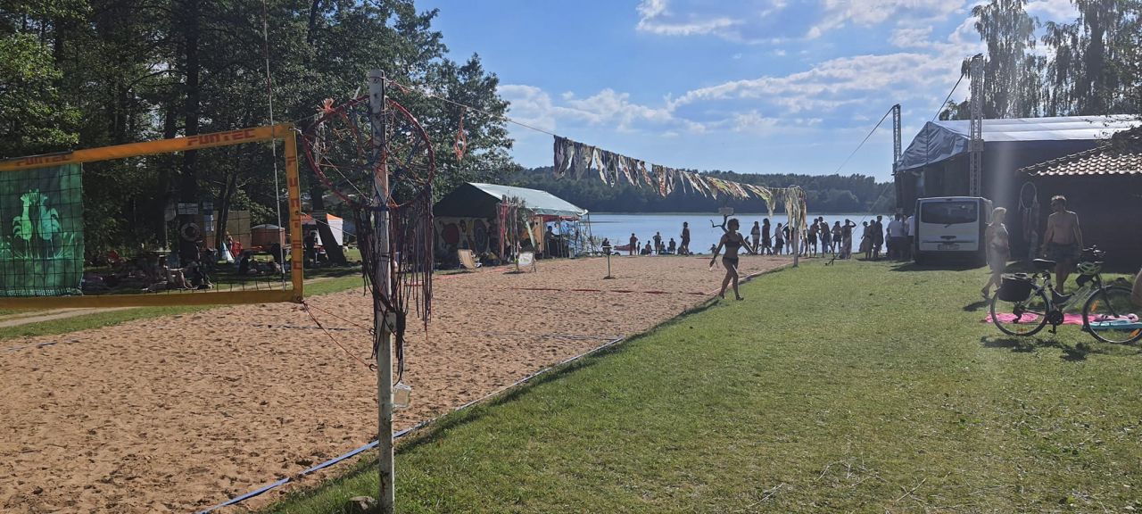 Działka budowlana Skolity. Zdjęcie 2