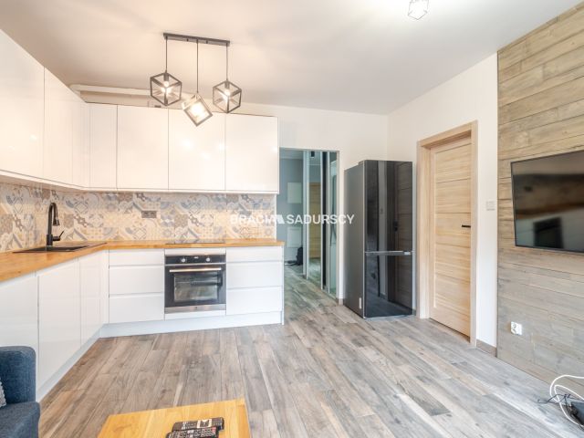 Mieszkanie 3-pokojowe Kraków Dębniki, ul. dr. Jana Piltza. Zdjęcie 3