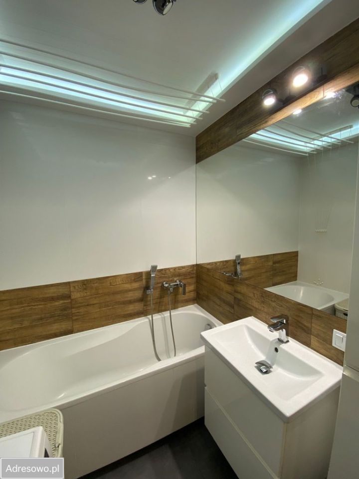 Mieszkanie 3-pokojowe Radom, ul. Bolesława Chrobrego. Zdjęcie 4