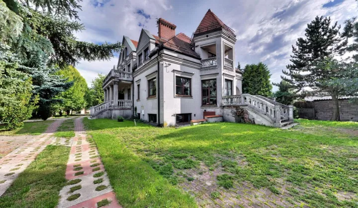 dom wolnostojący, 16 pokoi Widawa Kuziówek