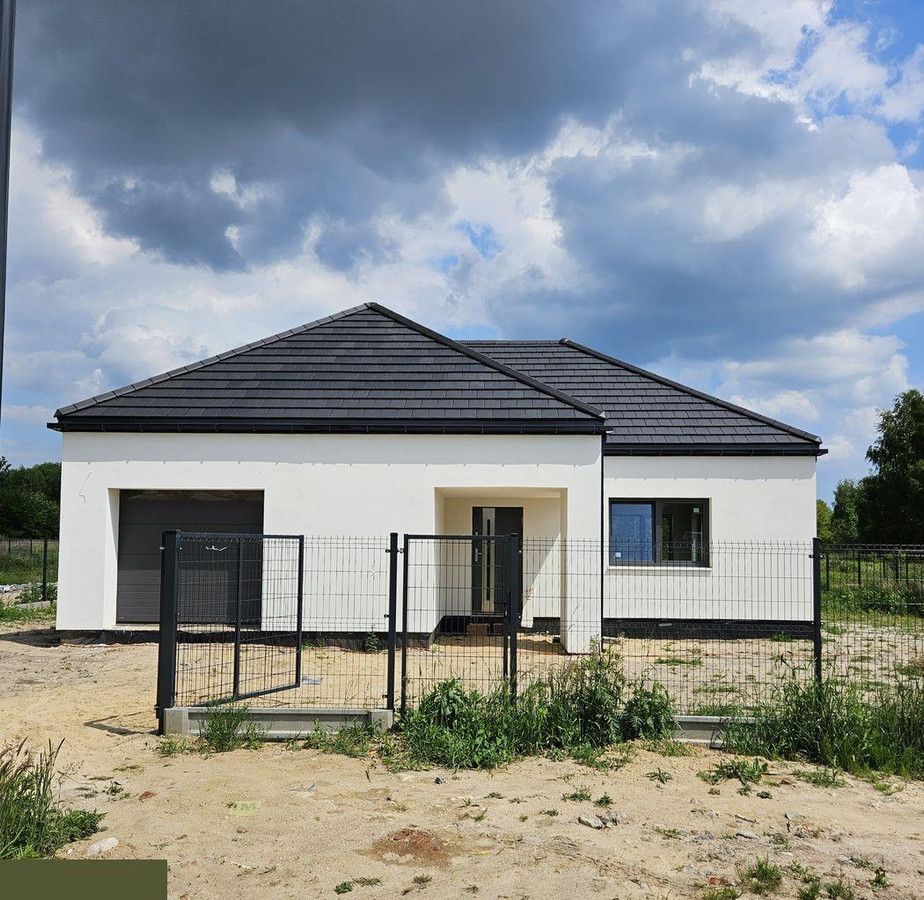 dom wolnostojący, 4 pokoje Pabianice, ul. Hermanowska