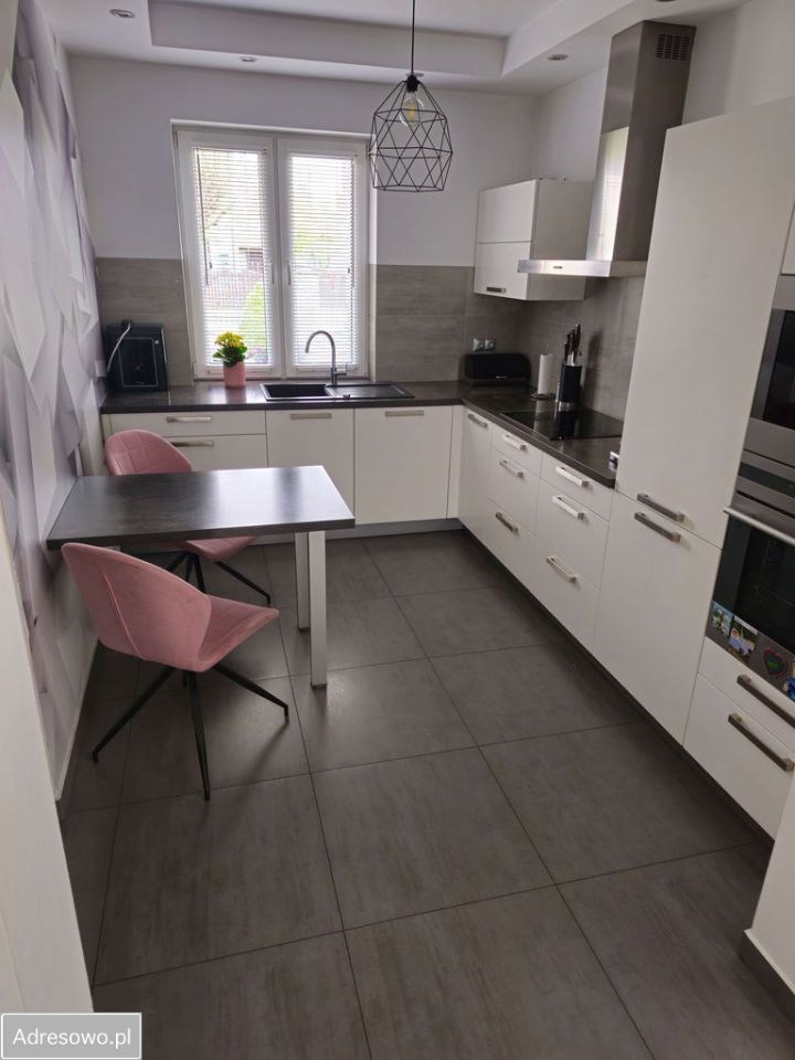 dom wolnostojący, 5 pokoi Łochów, ul. Kościuszki. Zdjęcie 3