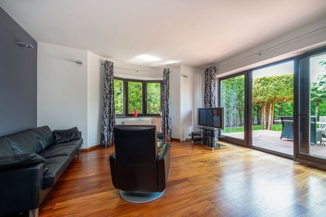 dom wolnostojący, 7 pokoi Łódź Górna. Zdjęcie 3