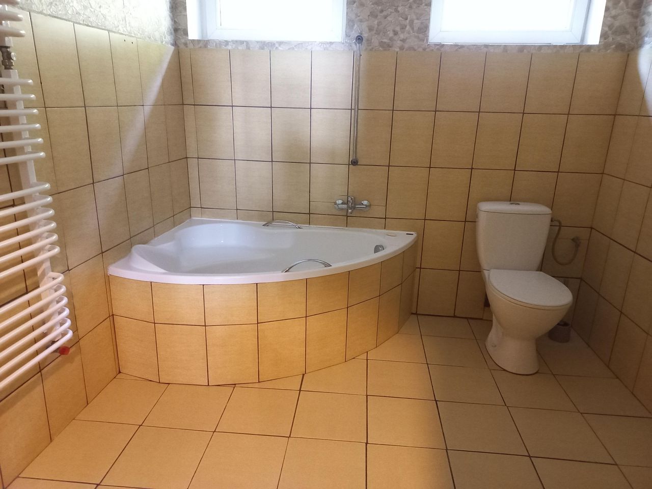 dom wolnostojący, 8 pokoi Żywiec, ul. Folwark. Zdjęcie 15