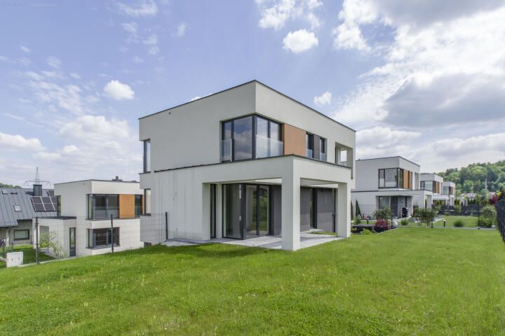 dom wolnostojący, 5 pokoi Wrząsowice, ul. Wrzosowa. Zdjęcie 4