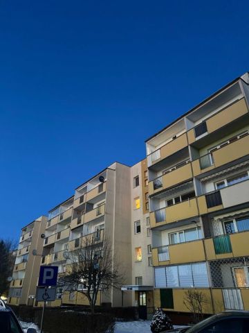 Mieszkanie 1-pokojowe Elbląg Nad Jarem, ul. Władysława Broniewskiego. Zdjęcie 1