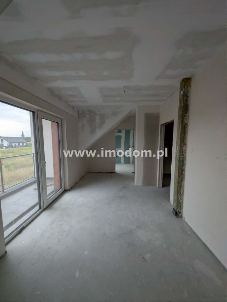 bliźniak, 5 pokoi Ratowice. Zdjęcie 15
