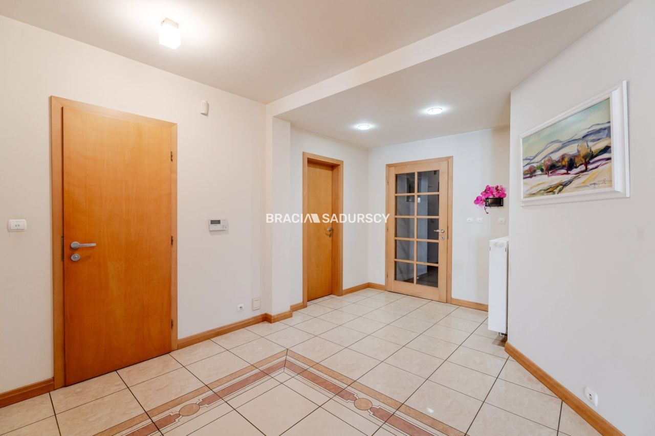 dom wolnostojący, 6 pokoi Kraków, ul. Kameliowa. Zdjęcie 19