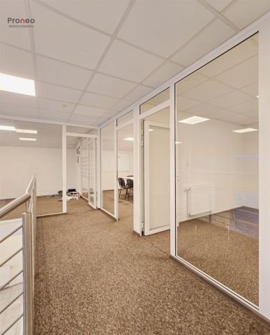 dom wolnostojący, 5 pokoi Chylin. Zdjęcie 7