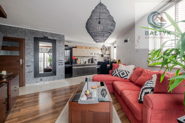 Mieszkanie 4-pokojowe Gdańsk Jasień, ul. Konrada Guderskiego. Zdjęcie 2