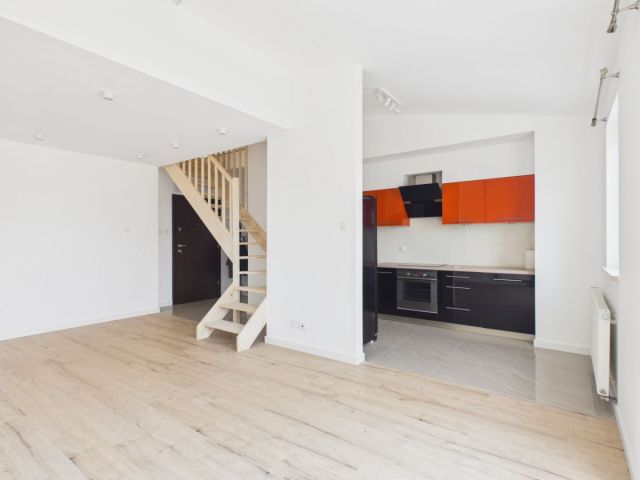 Mieszkanie 4-pokojowe Gdynia Chwarzno-Wiczlino, ul. Leona Staniszewskiego. Zdjęcie 3