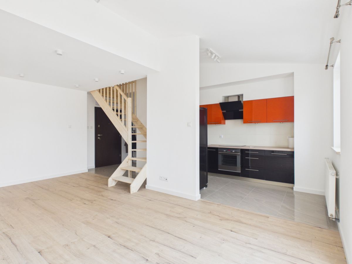 Mieszkanie 4-pokojowe Gdynia Chwarzno-Wiczlino, ul. Leona Staniszewskiego. Zdjęcie 3