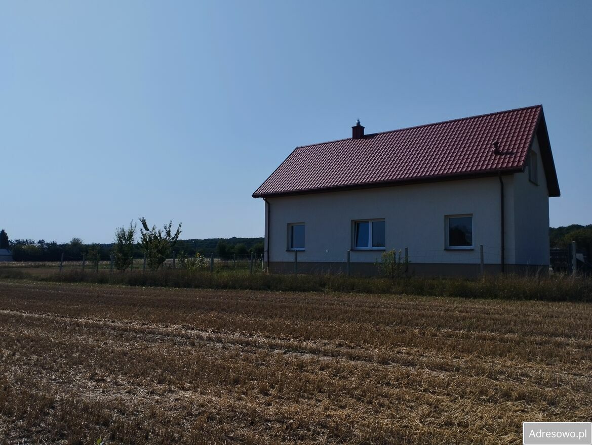 dom wolnostojący, 3 pokoje Radawiec Duży. Zdjęcie 1