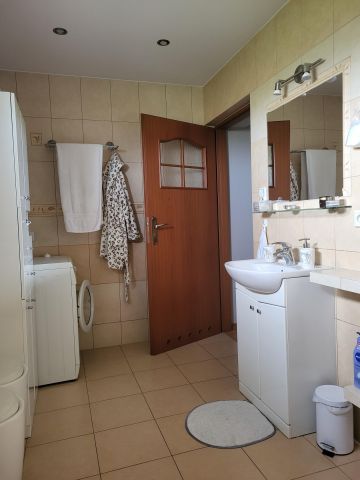 dom wolnostojący, 5 pokoi Landzmierz, ul. Gałczyńskiego. Zdjęcie 5