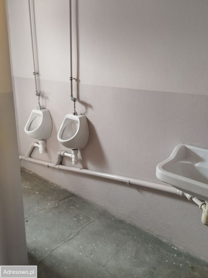 Lokal Wilamowa. Zdjęcie 13