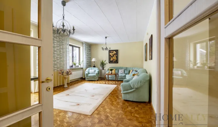 dom wolnostojący, 7 pokoi Warszawa Bemowo, ul. Lustrzana