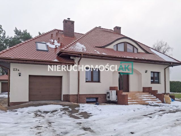 dom wolnostojący, 6 pokoi Ślesin. Zdjęcie 5