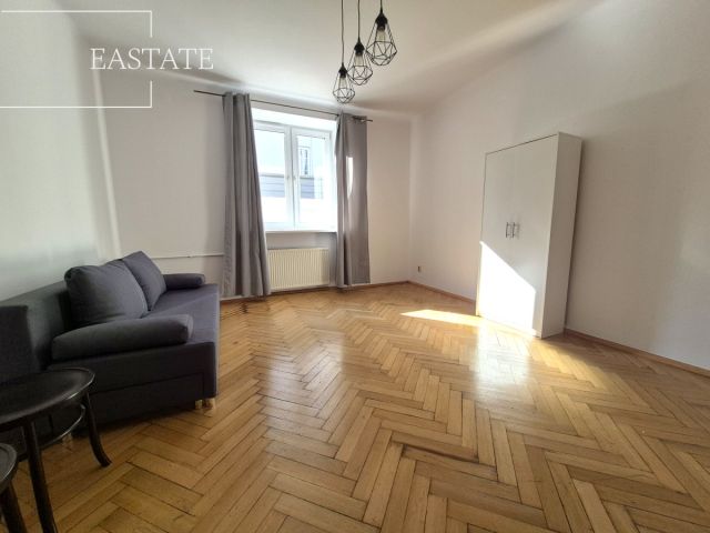 Mieszkanie 2-pokojowe Warszawa Śródmieście, ul. Juliana Smulikowskiego. Zdjęcie 2